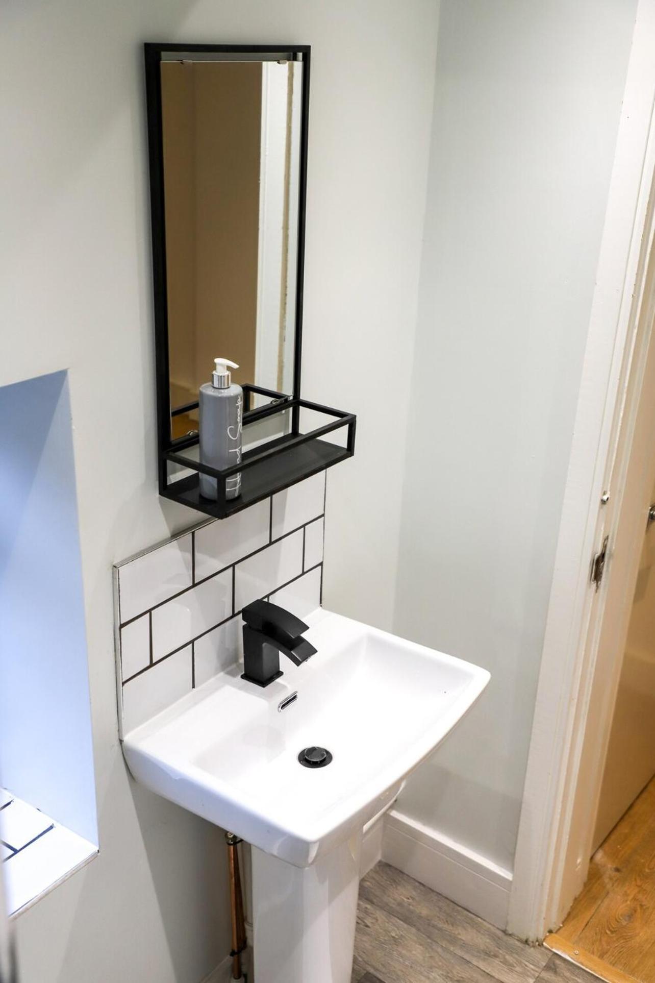 New- Modern 2Br Apt Wifi Sleep5 City Centre Шефилд Екстериор снимка