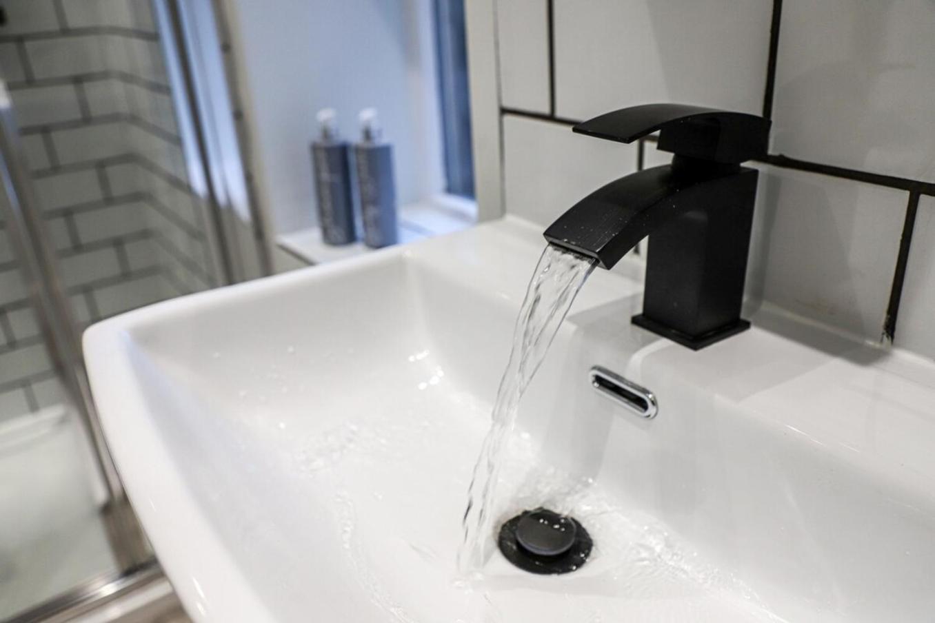 New- Modern 2Br Apt Wifi Sleep5 City Centre Шефилд Екстериор снимка